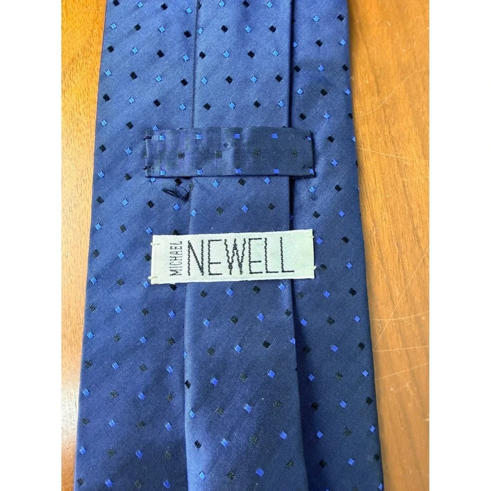 Michael‎ Newell Mens Silk Tie Blue Mini Diamond Pattern